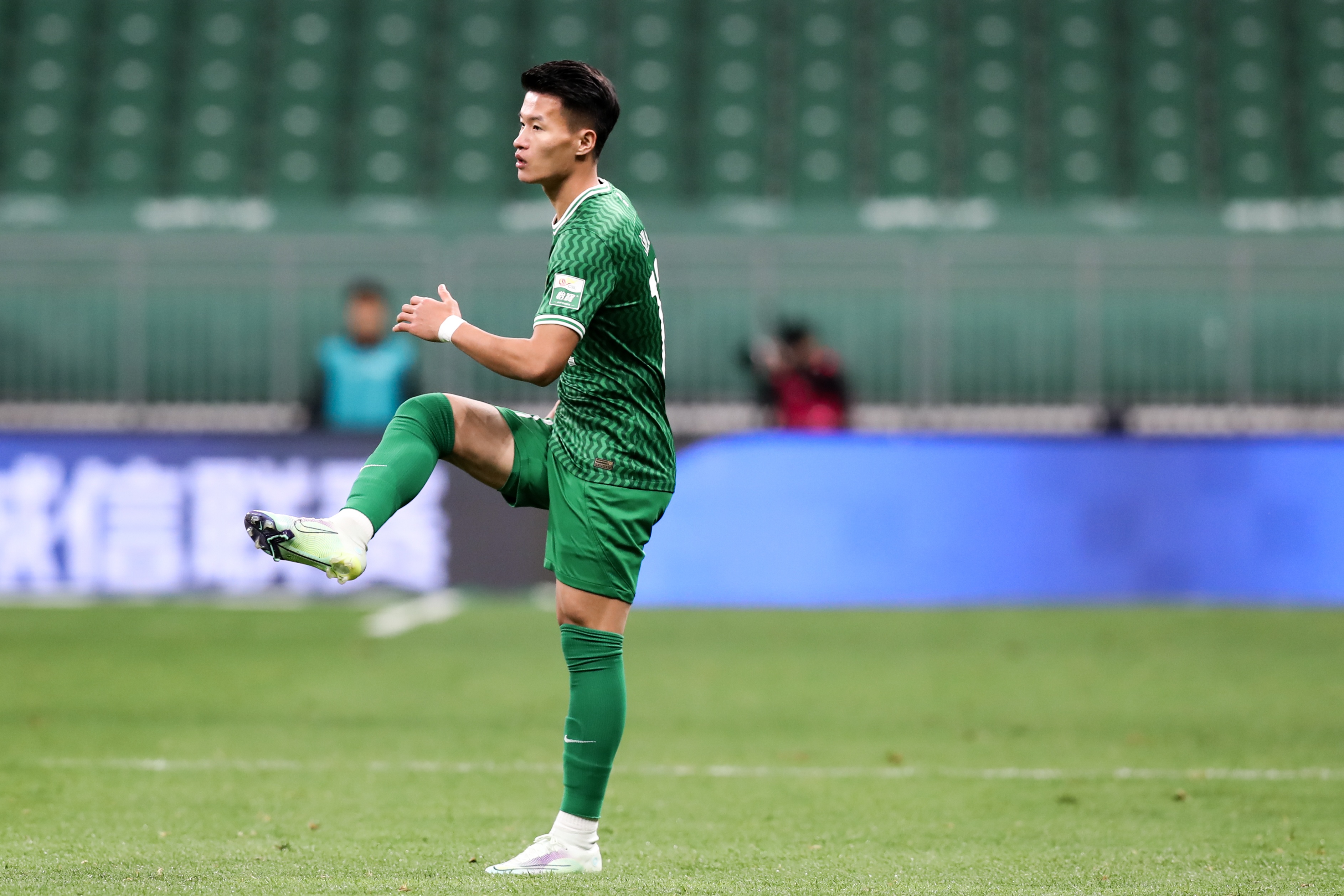  北京国安今晨队长鼓劲；志在社区盾名次提升；话题不断；球队文化再被提及