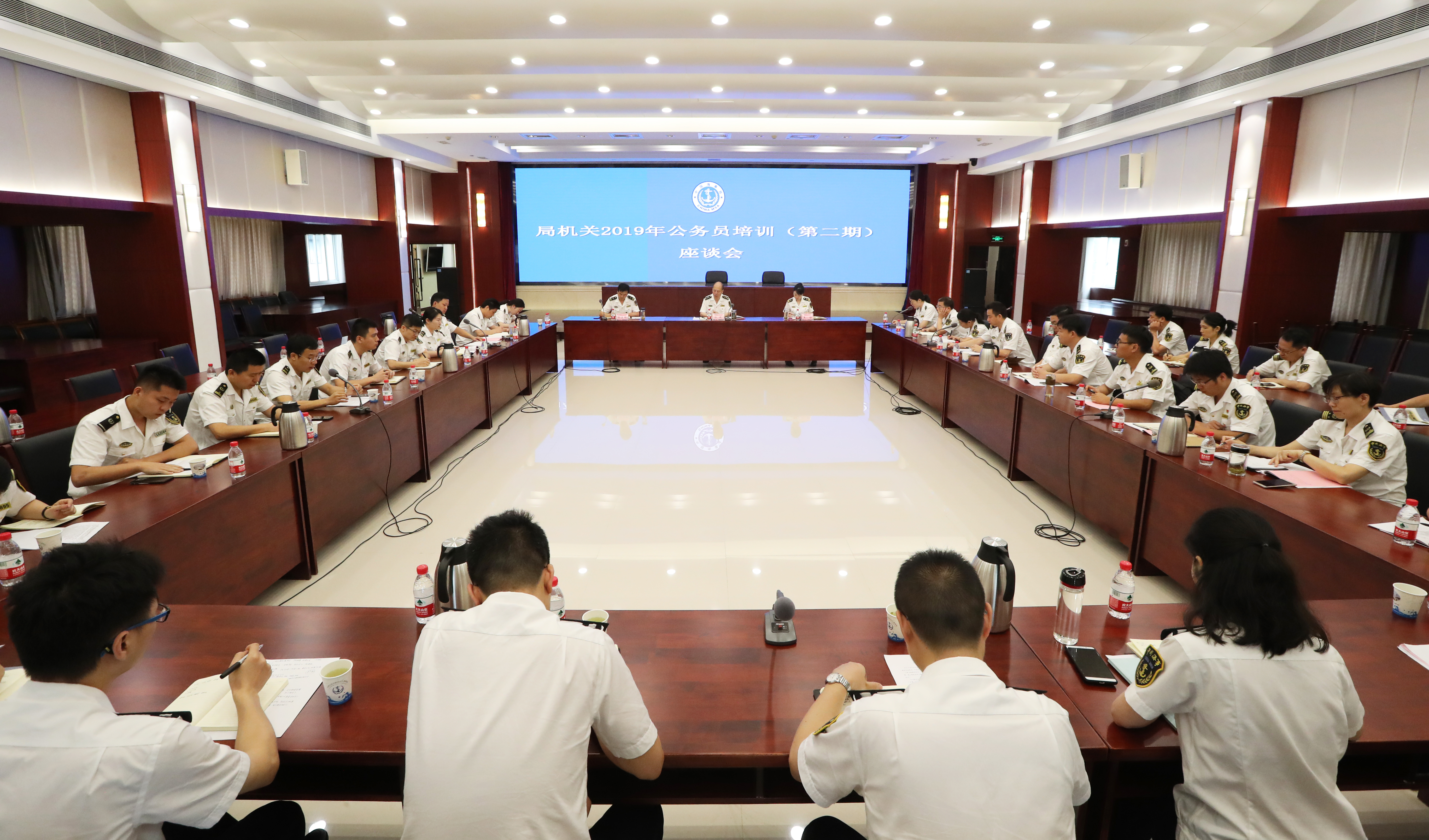 成都蓉城内部会议纪要流出——冲刺阶段门线救险;欧超杯使命明确;细节决定成败的简单介绍 成都蓉城内部会议纪要流出——冲刺阶段门线救险;欧超杯使命明确;细节决定成败的简单介绍