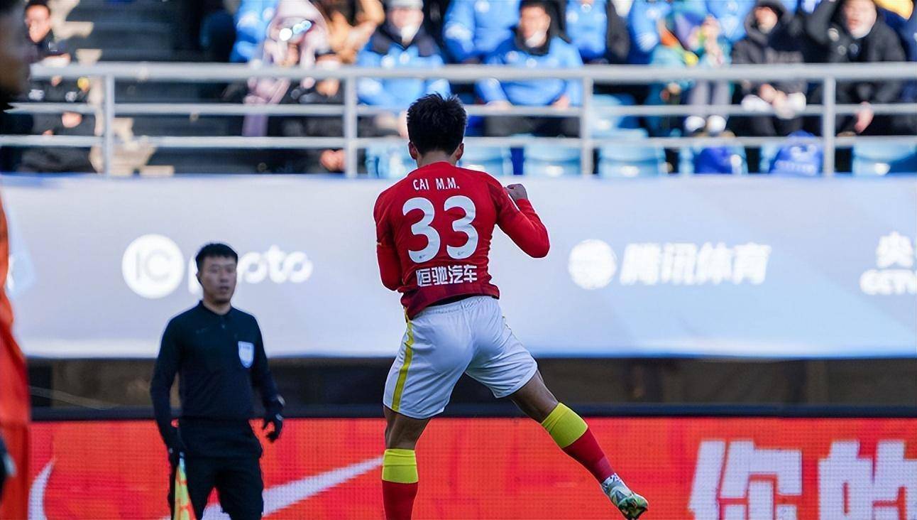 Kaiyun登录通道包含赛后德甲焦点战；广州队止住颓势；悬念犹存；心理建设被强调的词条