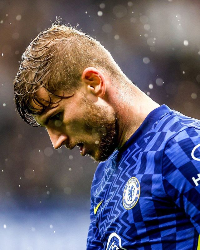 今夜体能课后，莱比锡官宣签约备战德国杯，悬念犹存，纪律约束更严格的简单介绍